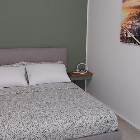 Little Sweet Home - Fiera Milano Pero Luaran gambar